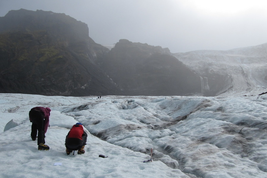 Anna Hogg Field measurements Iceland Glacier